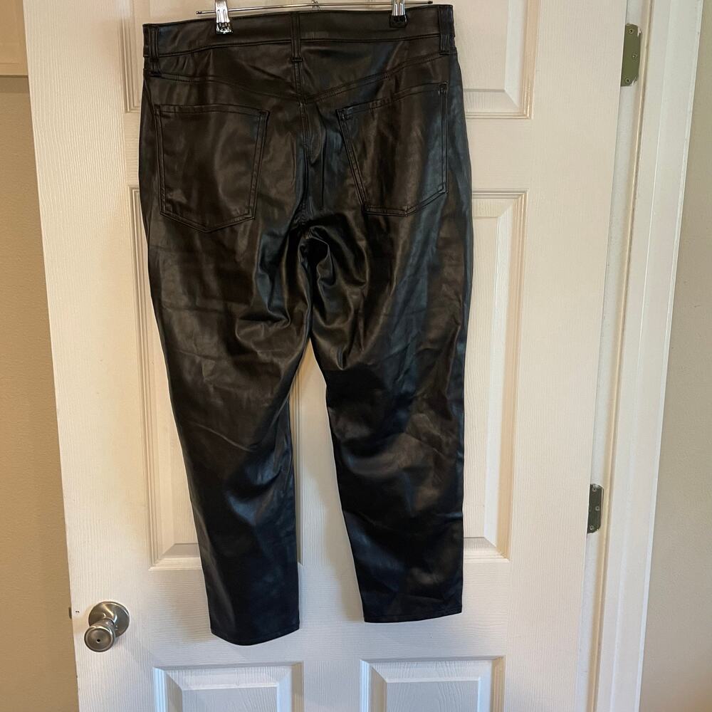 NWT Old Navy High Waisted OG Straight Faux Leather Pants Black Women’s Sz 14P